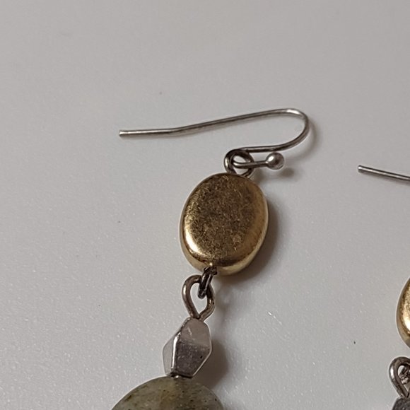 Oval Shaped Stone And Metal Bead Dangle Earrings - Picture 4 of 8